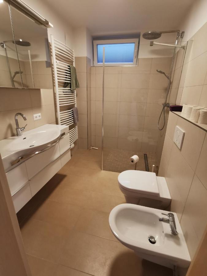 Haus Mit Traumhaften Ausblick Villach Exterior foto