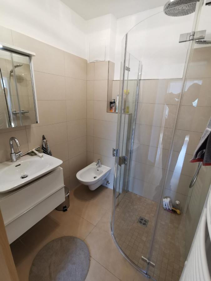 Haus Mit Traumhaften Ausblick Villach Exterior foto